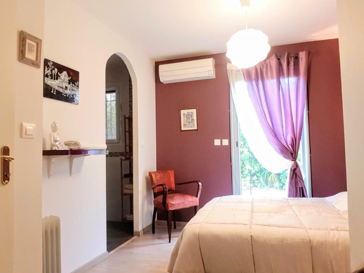 Maison neuve avec jardin au calme La Crau Extérieur photo